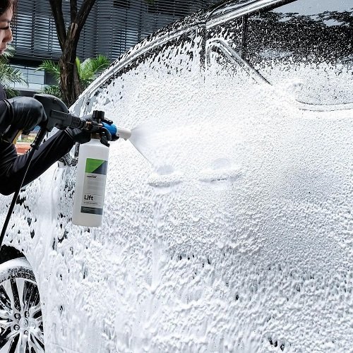 DUNG DICH NUOC RUA XE TOT NHAT CHO DETAILING 8
